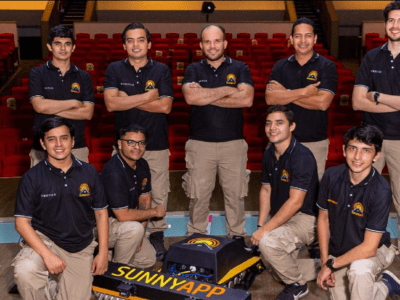 El robot que limpia paneles solares