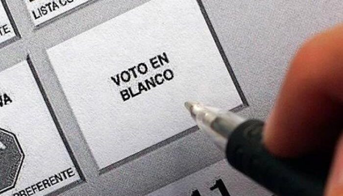 Mitos del Voto en Blanco