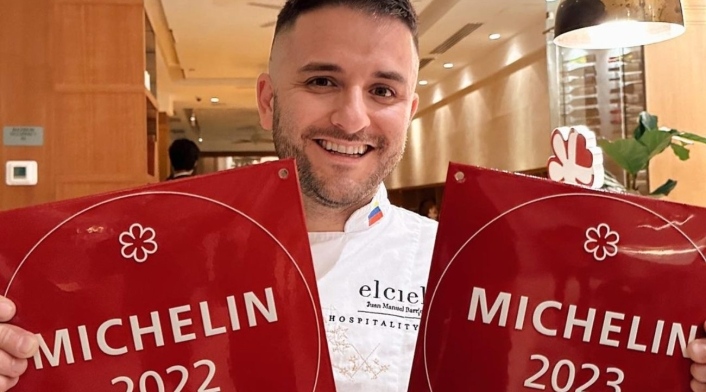 El restaurante Elcielo, del chef colombiano Juan Manuel Barrientos, ratificó su estrella Michelin por tercera vez en su sede de Washington DC.