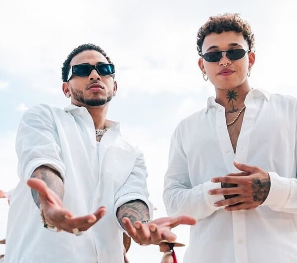 Beéle y Ozuna hacen historia