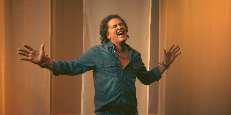 Carlos Vives regresa a Colombia con “TOUR AL SOL”